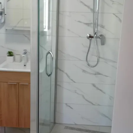 Guest house Alaga D