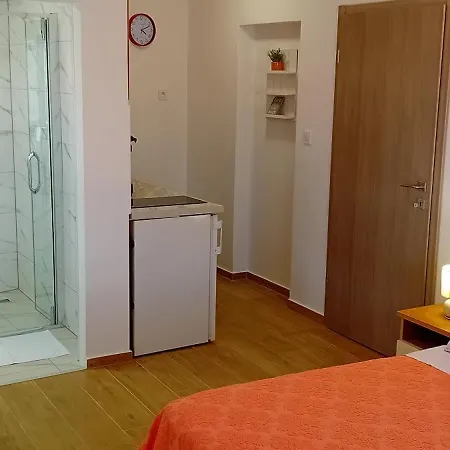 Alaga D Tribunj (Sibenik-Knin)